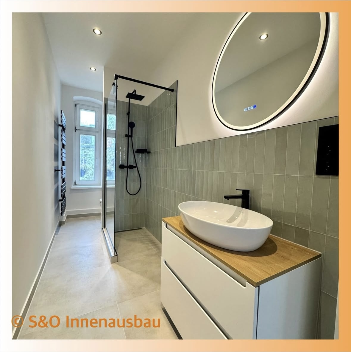 Schwarzes Designbad Jessnerstraße